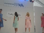 Thumbs/tn_Krefeld-Strssenmodenschau-2005 033.jpg